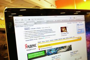 ФАС возбудила дела против «Яндекса» и Mail.ru за рекламу кальянов