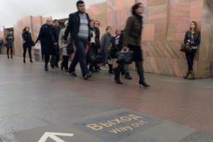 Бывший оператор рекламы требует от метро Москвы около 2,3 млрд рублей