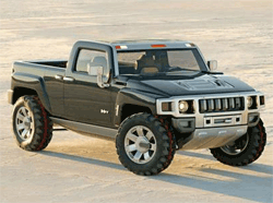 GM начал рекламировать Hummer "на поле" внедорожников Land Rover