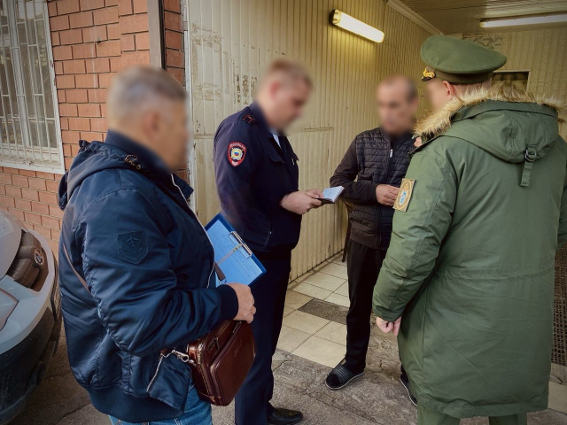 На Кубани продолжаются проверочные мероприятия по выявлению натурализованных граждан, не вставших на воинский учет