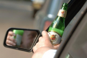 В социальной рекламе против пьяного вождения инсценировали ДТП в пабе