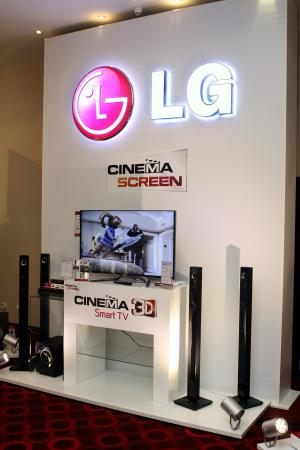 LG ELECTRONICS представляет новую линейку  3D-телевизоров LG CINEMA 3D и коллекцию аудио-видео продуктов 2012 года