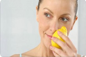 Лимон влияет на щедрость покупателей