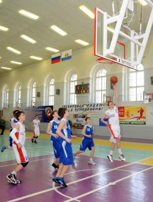 «Газпромнефть-Северо-Запад» поддержал юношеский баскетбольный турнир