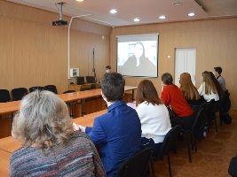 В Рубцовском институте (филиале) АлтГУ состоялась видеоконференция с партнёрами из международного образовательного центра по изучению языков EF Education First
