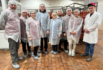 Мастерство на закуску: в Башкирии начались практические занятия нового потока «Школы фермера»