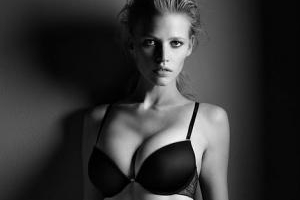 Запущена рекламная кампания «Calvin Klein Underwear Осень - Зима 2011»
