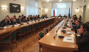 В Государственной Думе прошло заседание Экспертного совета при Комитете по промышленности по развитию предприятий ОПК