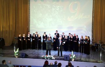 В АлтГУ прошел концерт ко Дню Победы для горожан Барнаула