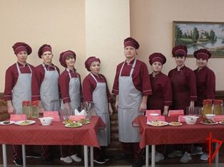 В Томской области военнослужащие Росгвардии продемонстрировали кулинарное искусство