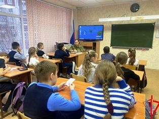 Росгвардия в Томске принимает участие в пропаганде противопожарной безопасности