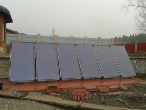 Нетрадиционная организация отопления и ГВС с солнечными панелями Ariston