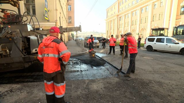 В Санкт-Петербурге уложили асфальт с запахом ягод