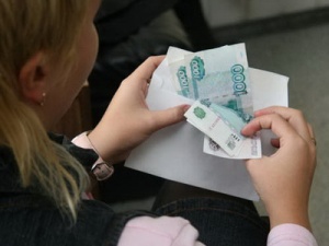 Минтруд РФ в 2015 году продолжит бороться с «серыми» зарплатами