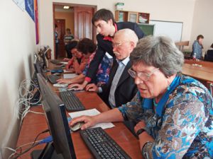В Тамбовской области пенсионеры продолжают осваивать компьютерную грамотность