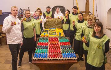 Волонтеры кинокомпании «Союз Маринс Групп» вместе с православными добровольцами подготовились к светлому празднику Пасхи
