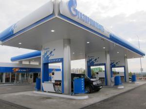 В Смоленске открылся первый автозаправочный комплекс «Газпромнефть»