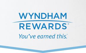 Лидер среди программ лояльностей Wyndham Rewards анонсирует беспрецедентное расширение - обменивайте баллы на бесплатное проживание в 25 000 отелей, квартир и домов по всему земному шару