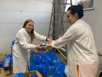 Добровольцы «Союза Маринс Групп» в Челябинске оказали помощь в сборе продуктовых наборов для инвалидов