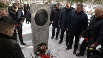 Память кавалера ордена Мужества Андрея Сошелина почтили в Нижнем Новгороде