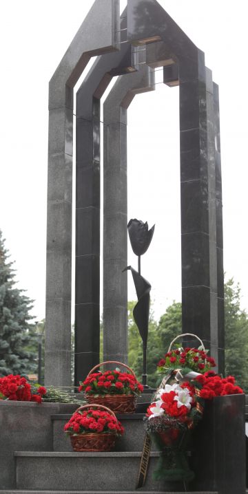 Мемориал подвигу нижегородцев, погибших в локальных военных конфликтах, открыт в Автозаводском районе Нижнего Новгорода