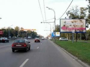 МВД потребовало снести десятки рекламных щитов в Москве