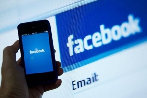 Facebook утроит долю на глобальном рынке мобильной рекламы в 2013 году