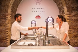 Ян Ванденплас из Бельгии стал победителем Международного конкурса барменов World Draught Master-2015 от Stella Artois