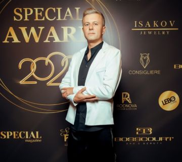 Алекс Анохин стал почетным гостем премии SPECIAL AWARD-2022