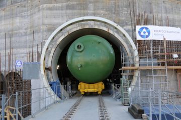 На Курской АЭС-2 смонтирован первый парогенератор