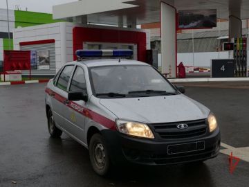 Находившийся в розыске мужчина задержан росгвардейцами на АЗС в Томске