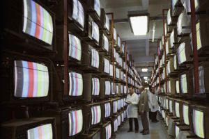Не переключайтесь: телевизионной рекламе исполнилось 75 лет