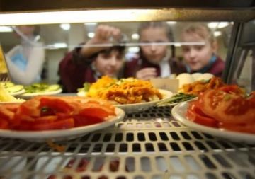 В школах Подмосковья пройдет оценка организации питания