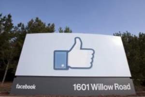 Доходы от мобильной рекламы помогли Facebook добиться рекордной выручки