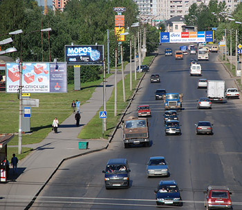 Частному предпринимателю запретили установку рекламных щитов в исторической части Великого Новгорода