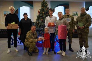 В Иванове Дед Мороз специального назначения поздравил воспитанников детского дома «Звездный»