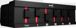 AeroCool представляет контроллер вентиляторов F5XT с подсветкой