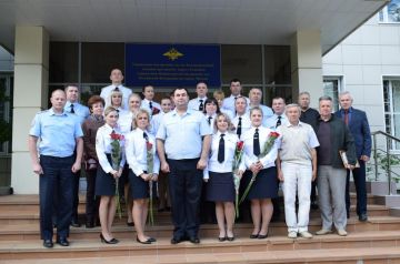 Руководство УВД Зеленограда поздравило личный состав и ветеранов с Днем образования службы по делам несовершеннолетних