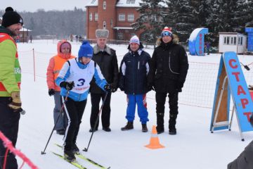 Зеленоградские полицейские приняли участие в чемпионатах по служебному двоеборью и лыжным гонкам