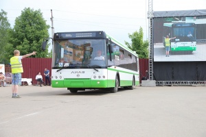В Ивановской области подвели итоги всероссийского конкурса «Лучший водитель автобуса – 2015»