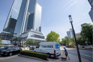 Логистическая компания Hermes Russia предлагает клиентам услугу “возврат сопроводительных документов”.