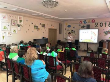 Инспекторы ГИБДД Зеленограда посетили Центр поддержки семьи и детства «Зеленоград»