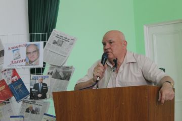 «Творчество - это высшее удовольствие» - в Воронеже состоялась встреча писателя А.Лапина с читателями