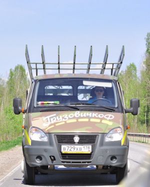 «ГрузовичкоФ» и «ТаксовичкоФ» приняли участие в мотопробеге по Дороге Жизни
