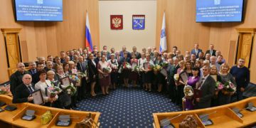 Сотрудники Смерфит Каппа Санкт-Петербург удостоились наград за вклад в развитие лесного комплекса Ленинградской области