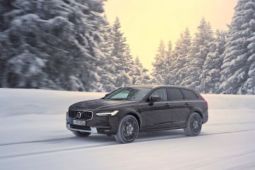 Экспонирование Volvo на горнолыжных курортах
