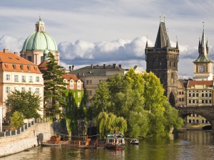 ICS Travel Group приглашает на майские праздники в Чехию!