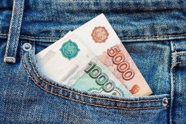 Специалист Рыбалкин: работник должен получить расчёт в день увольнения