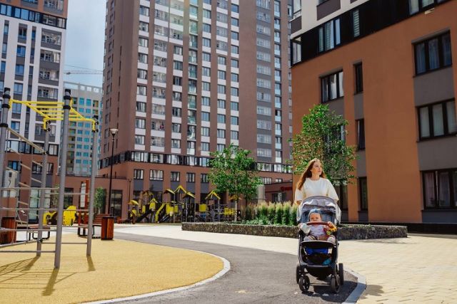 Более двух тысяч малышей родилось в Академическом в 2025 году