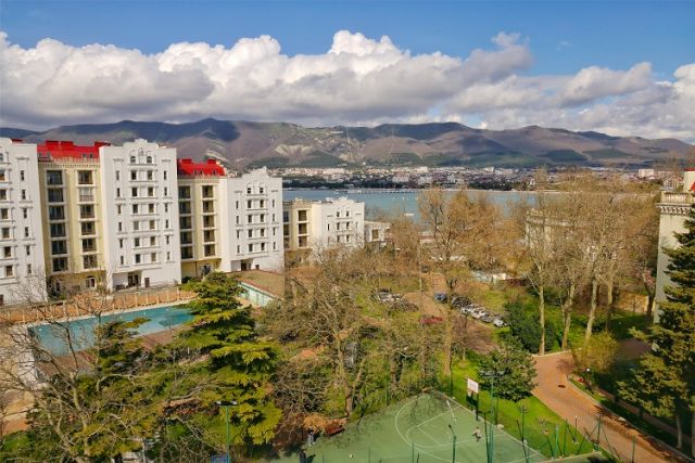 Аналитики исследовали объём предложения премиальной недвижимости Краснодарского края: апартаментов меньше 5%